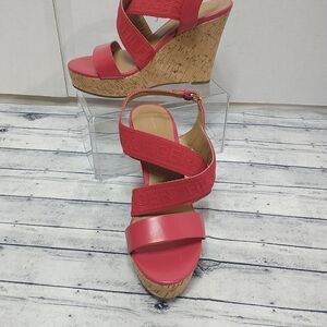Tommy Hilfiger Women's. SZ 7M Cork Red Wedge Heels . Condition is Pre-owned